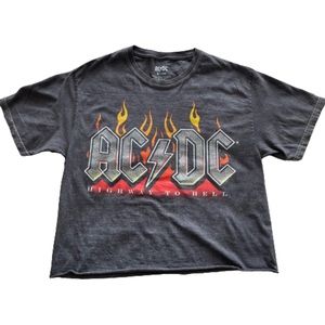NWOT ACDC cropped band tee